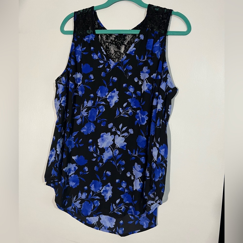Blue floral tank top